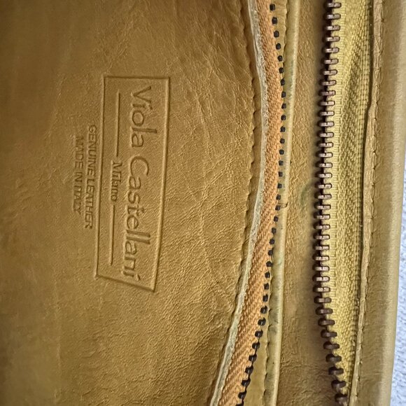 Viola Castellani Leather Backpack w/matching Wallet/wrist purse - Golden Yellow - Picture 13 of 16